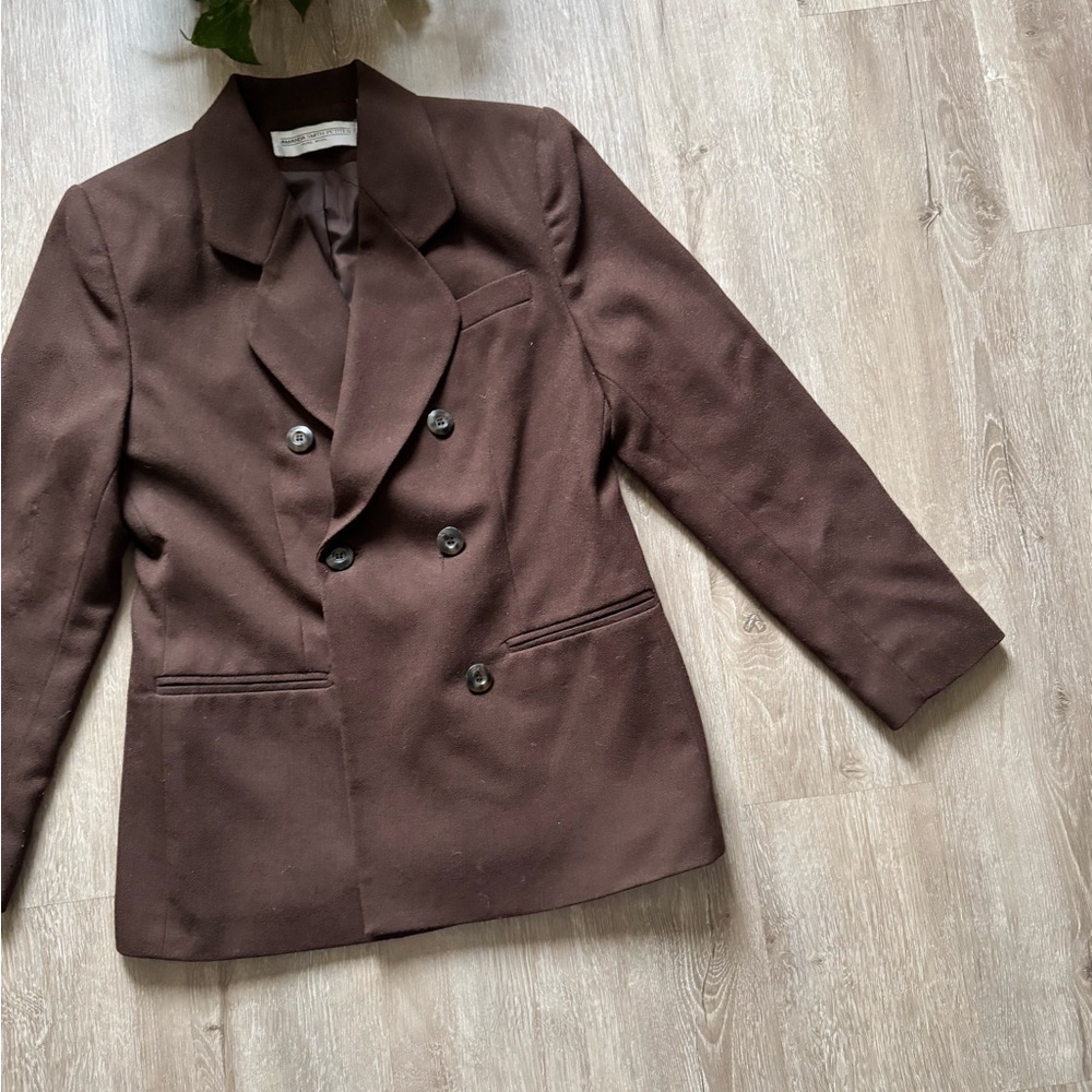 Vintage Women’s 100% Wool Chocolate Brown Double Breasted Blazer - Picture 3 of 10